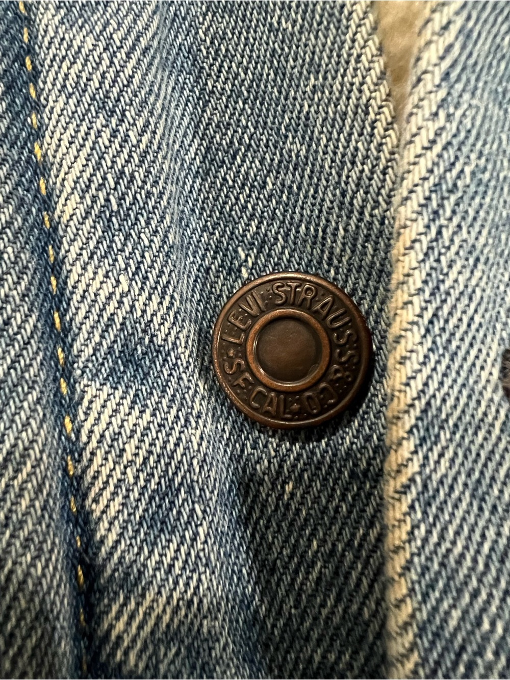 Levi's Light Blue Denim Sherpa-Lined Bomber Jacket - Picture 6 of 8